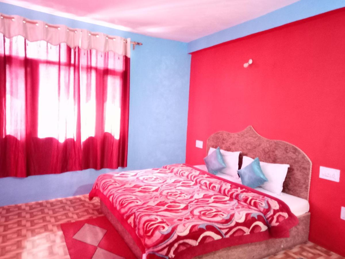 Non Stop Cafe Hostel & Stay Manali  Exterior photo