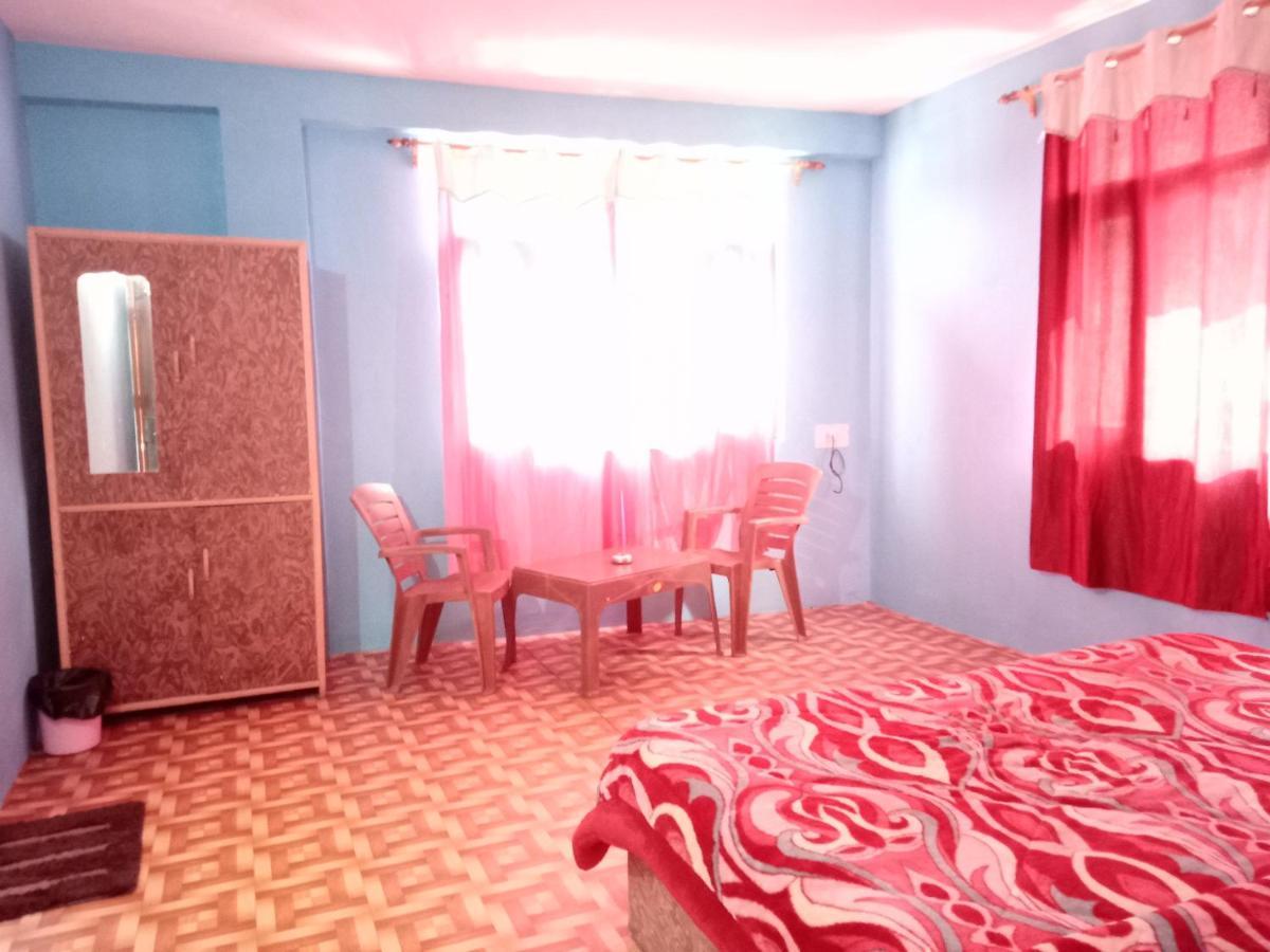 Non Stop Cafe Hostel & Stay Manali  Exterior photo